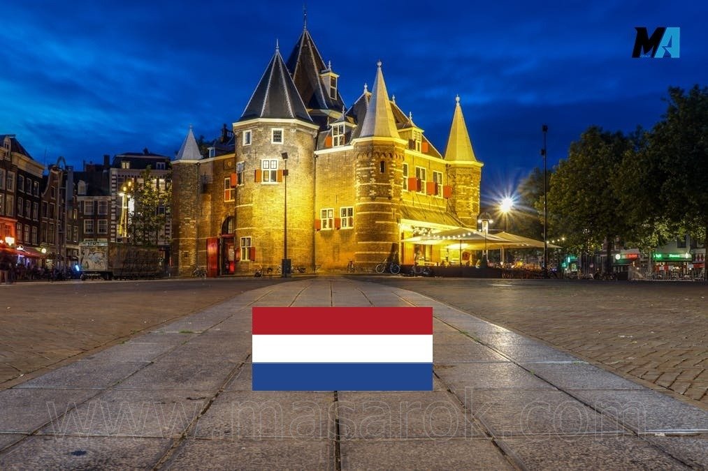 العمل في الفلاحة في هولندا 2025: فرص موسمية وأجور مغرية تنتظرك العمل في الفلاحة في هولندا 2025 - فرص موسمية برواتب مغرية``` العمل في الفلاحة في هولندا 2025 - فرص موسمية برواتب مغرية``` ### ✅ الوصف (Image Caption) – اختياري: